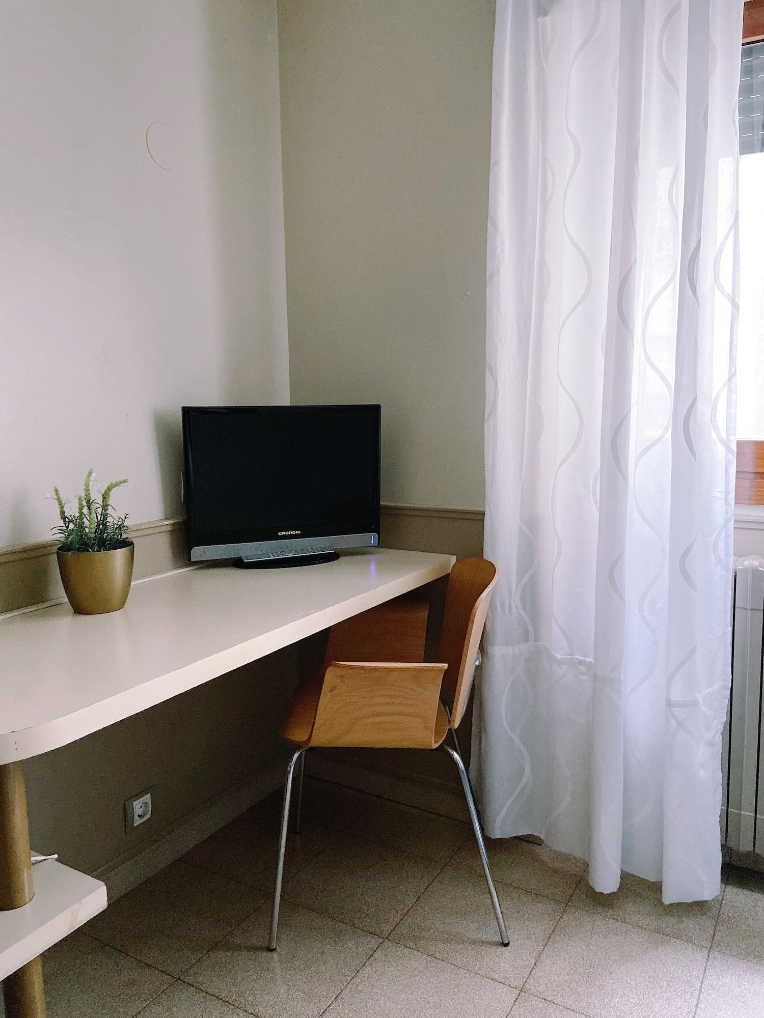Hotel Rio Arga Zaragoza Luaran gambar