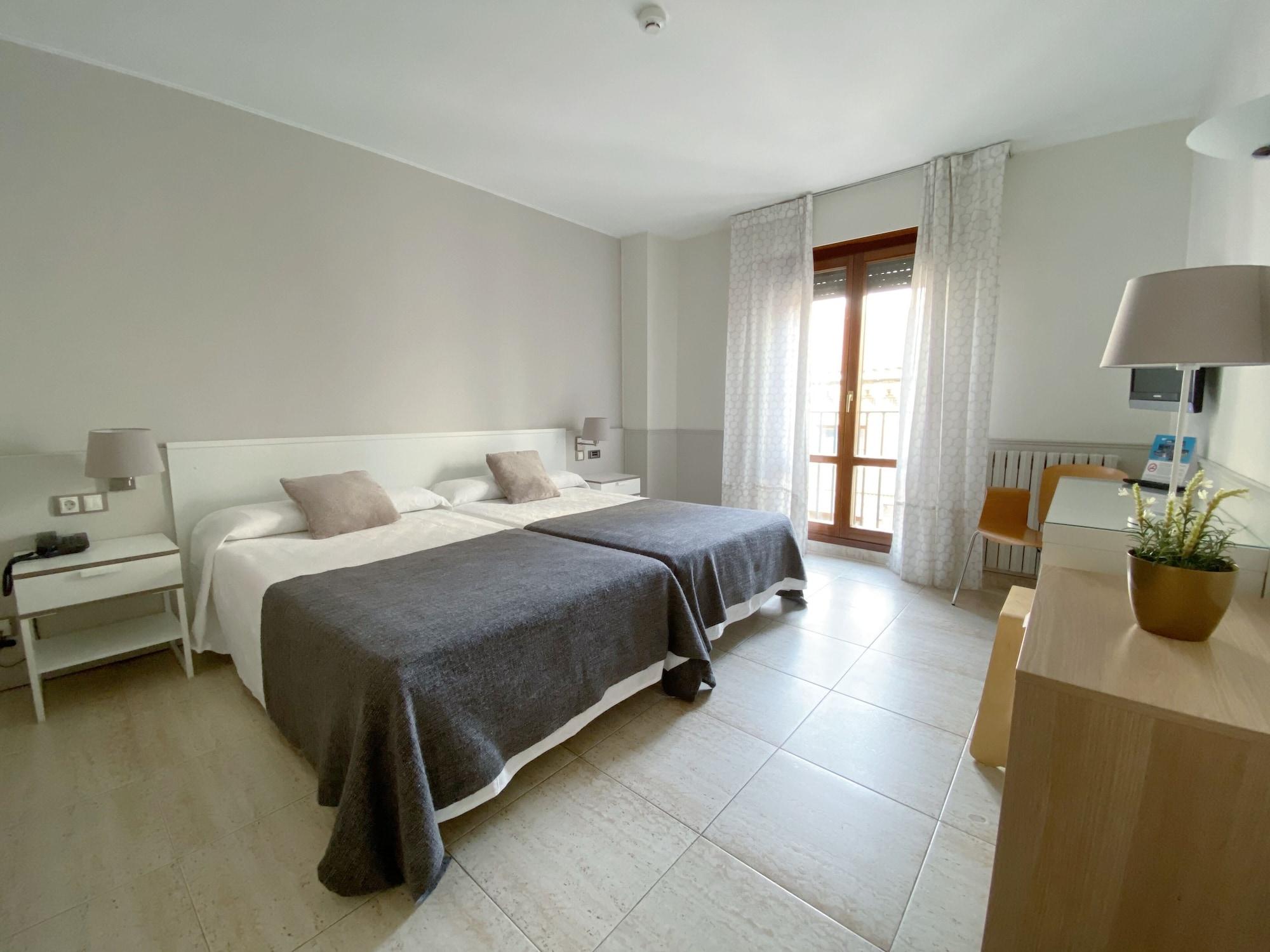 Hotel Rio Arga Zaragoza Luaran gambar
