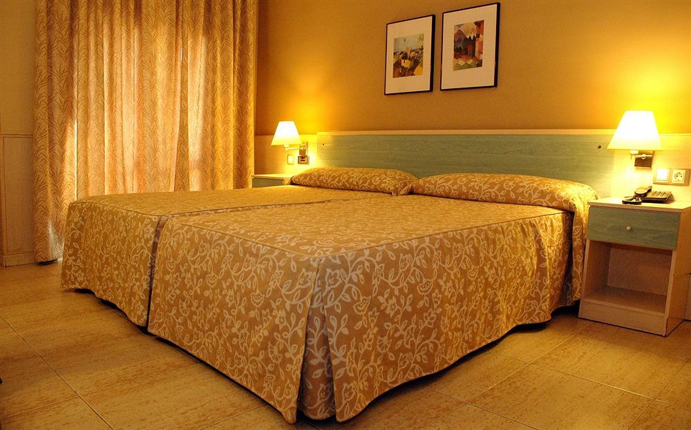 Hotel Rio Arga Zaragoza Luaran gambar
