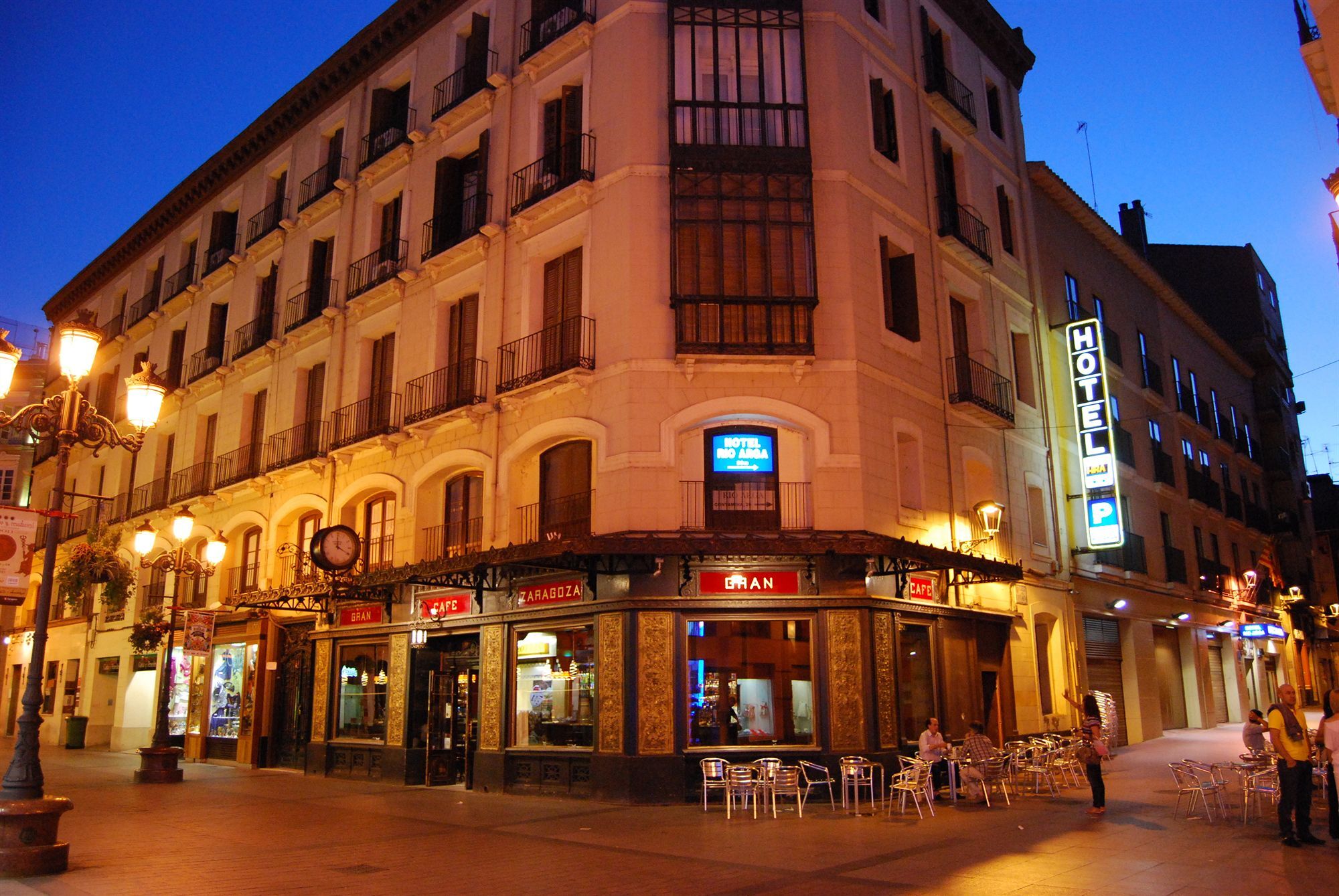 Hotel Rio Arga Zaragoza Luaran gambar