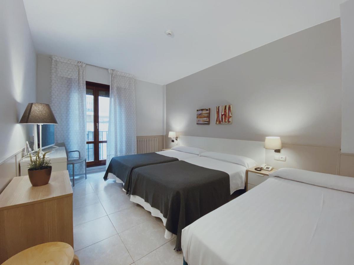 Hotel Rio Arga Zaragoza Luaran gambar